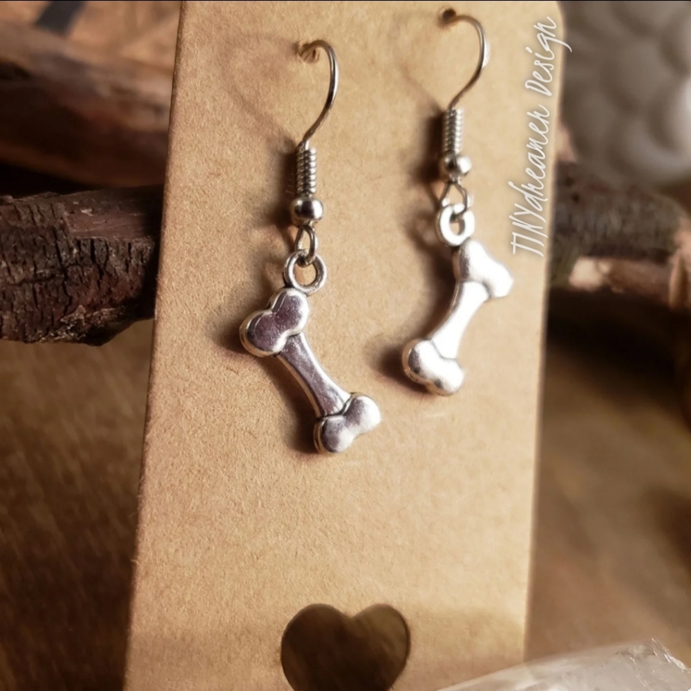 Rattle my BONE Earrings Dog Earrings Horror~Halloween~Witch~Occult~Skeleton~Goth - Picture 9 of 10